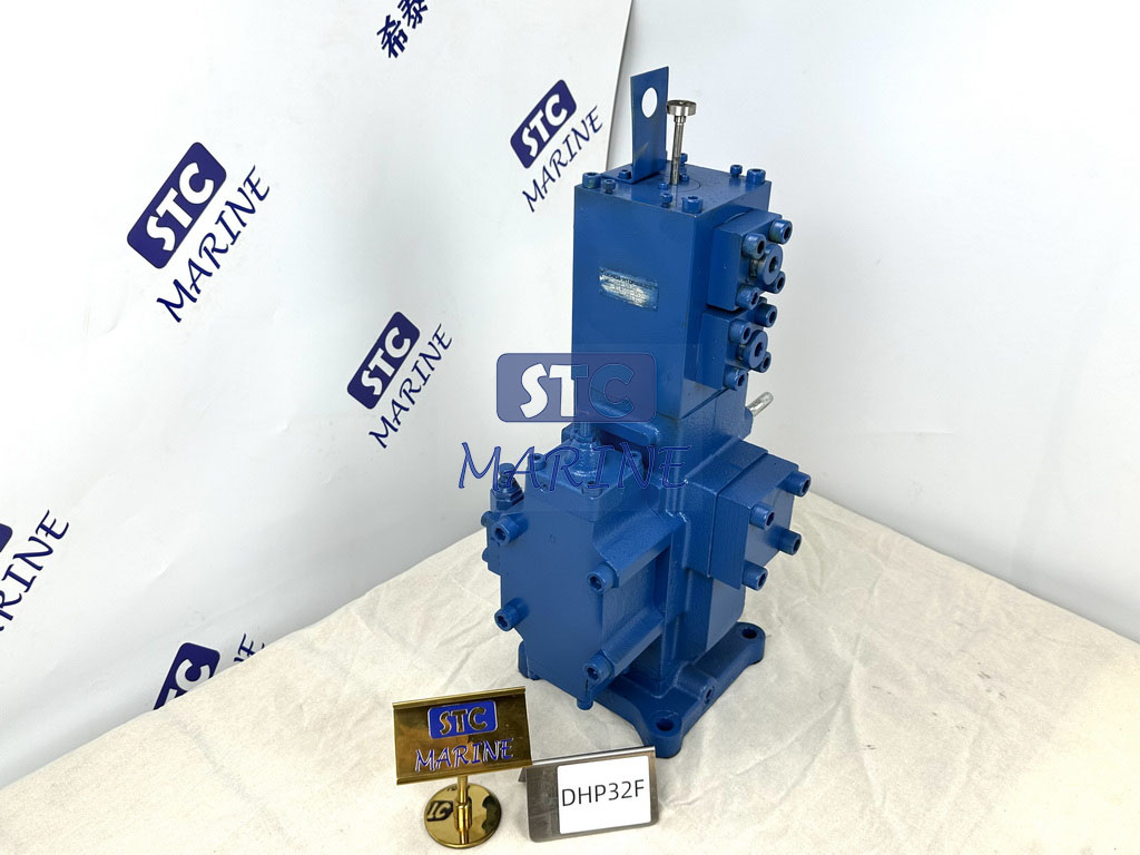 Crane Hydraulic Controller